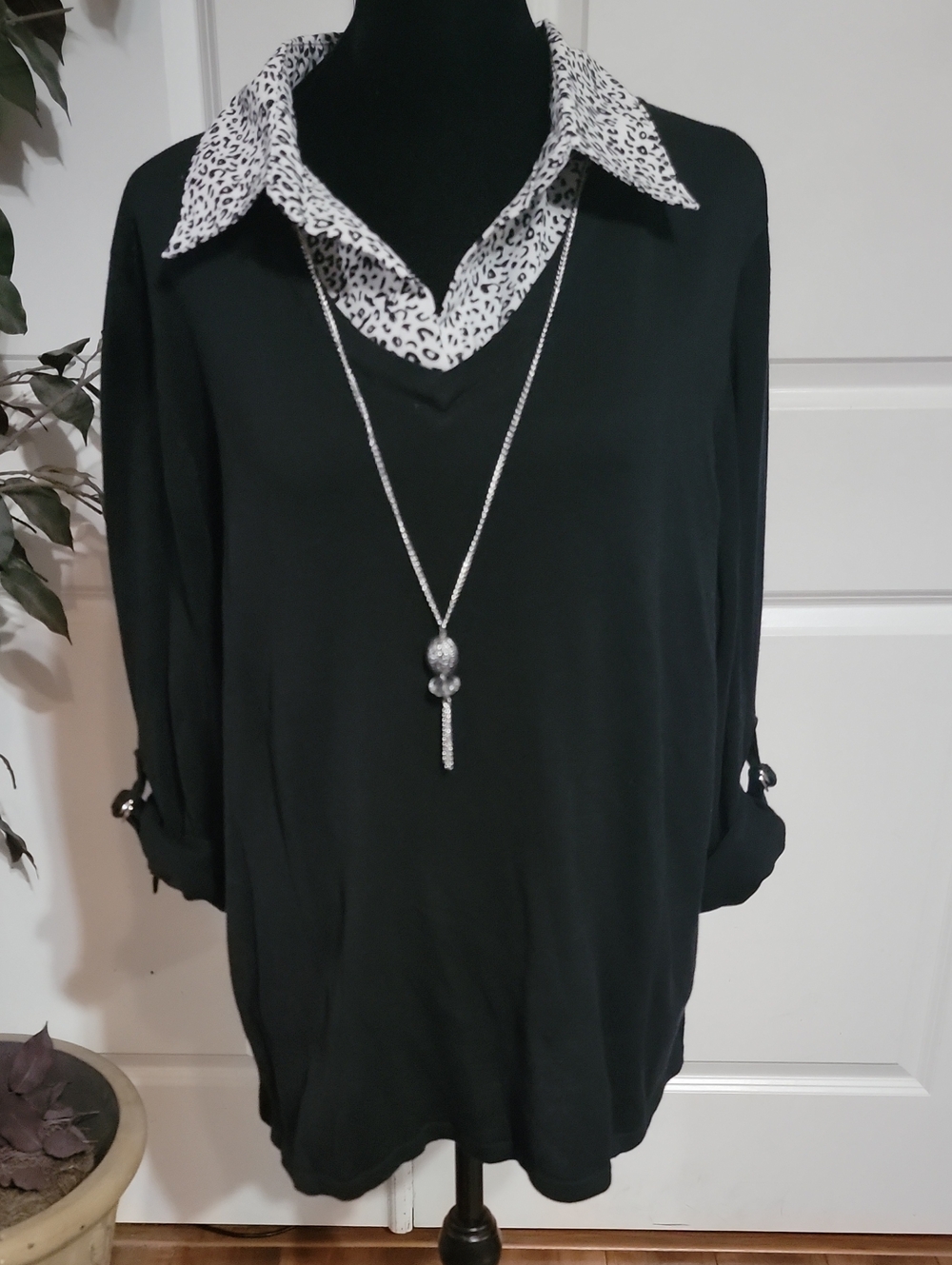 Elementz Black Tunic with White Leopard-Print Collar